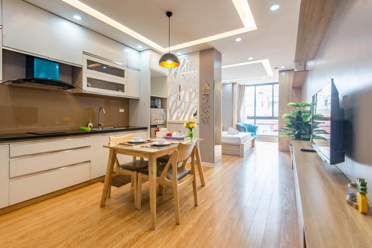 22Housing Hotel & Residence 81 Linh Lang Hanoi Exterior photo