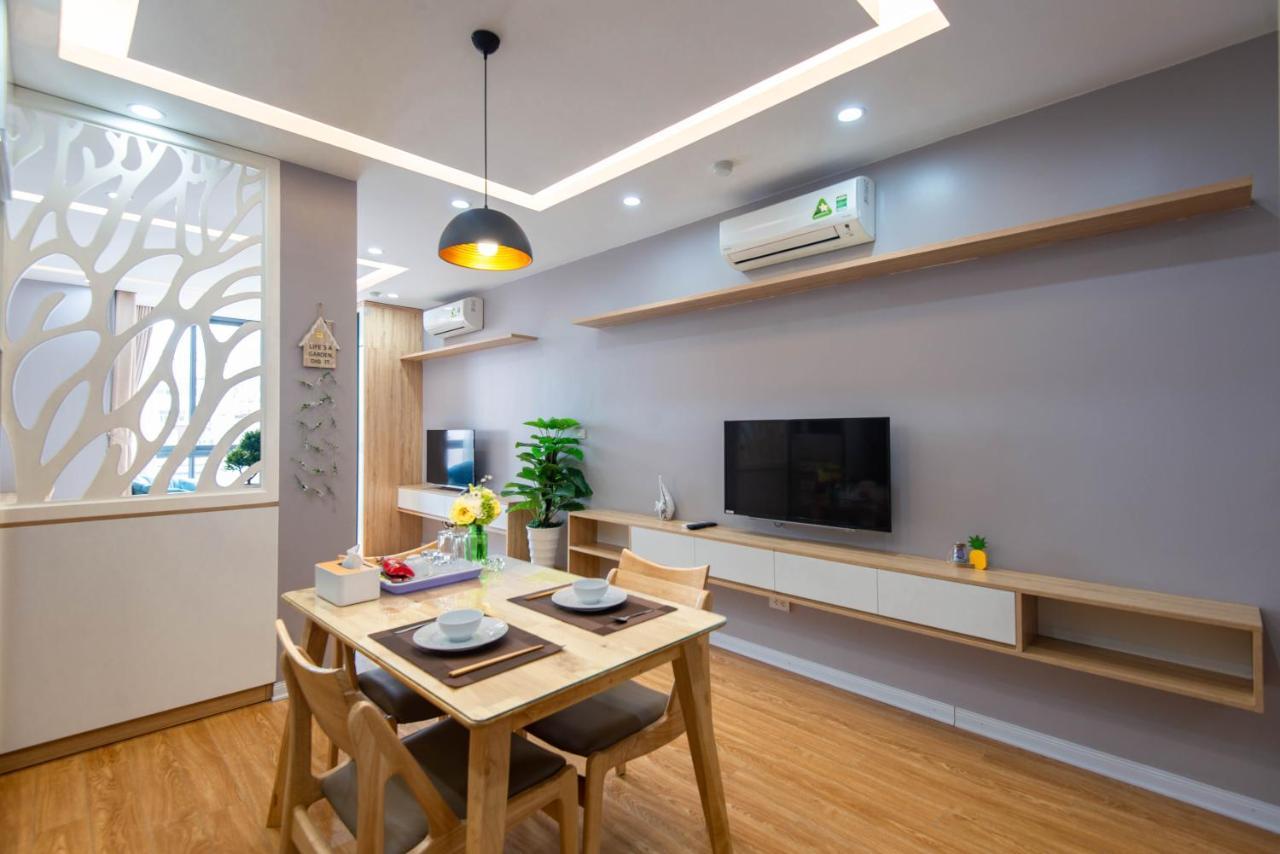 22Housing Hotel & Residence 81 Linh Lang Hanoi Exterior photo
