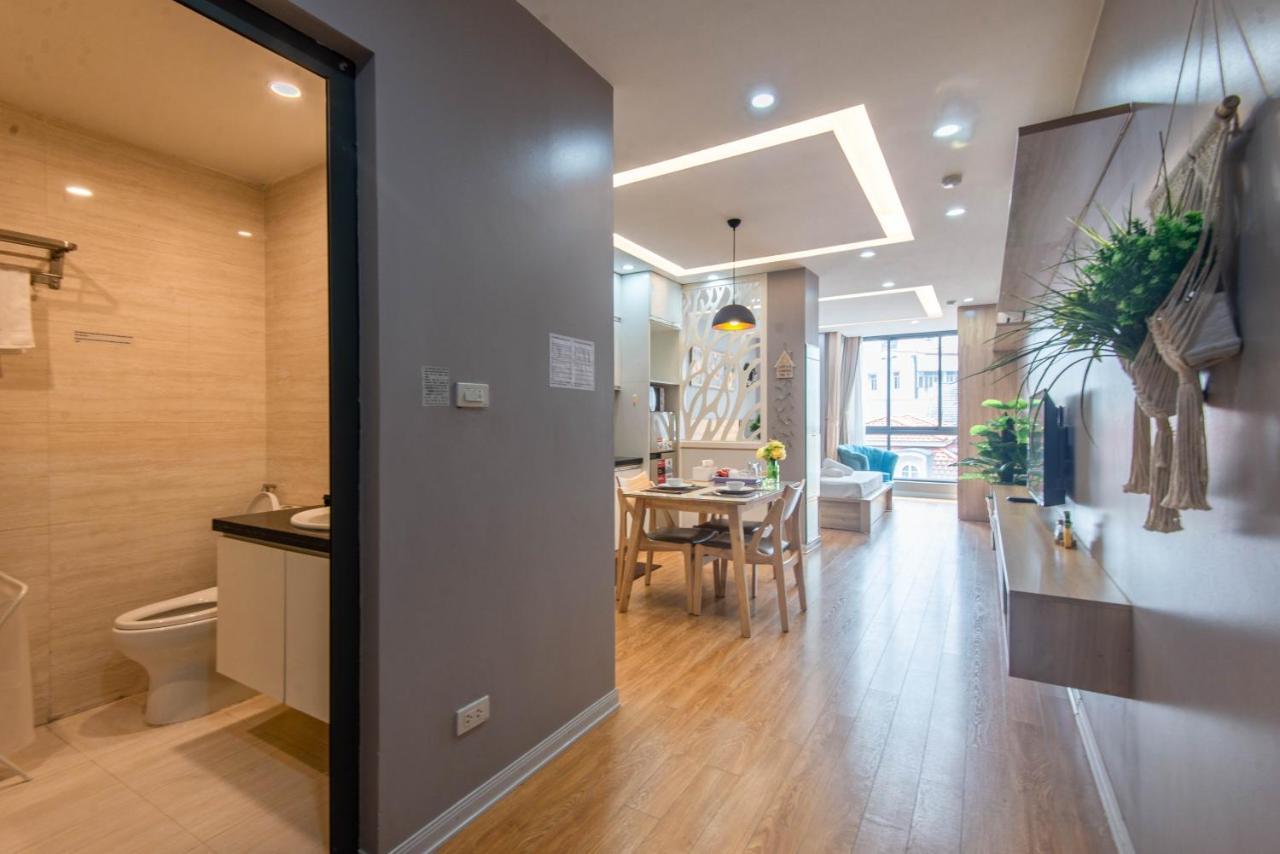 22Housing Hotel & Residence 81 Linh Lang Hanoi Exterior photo