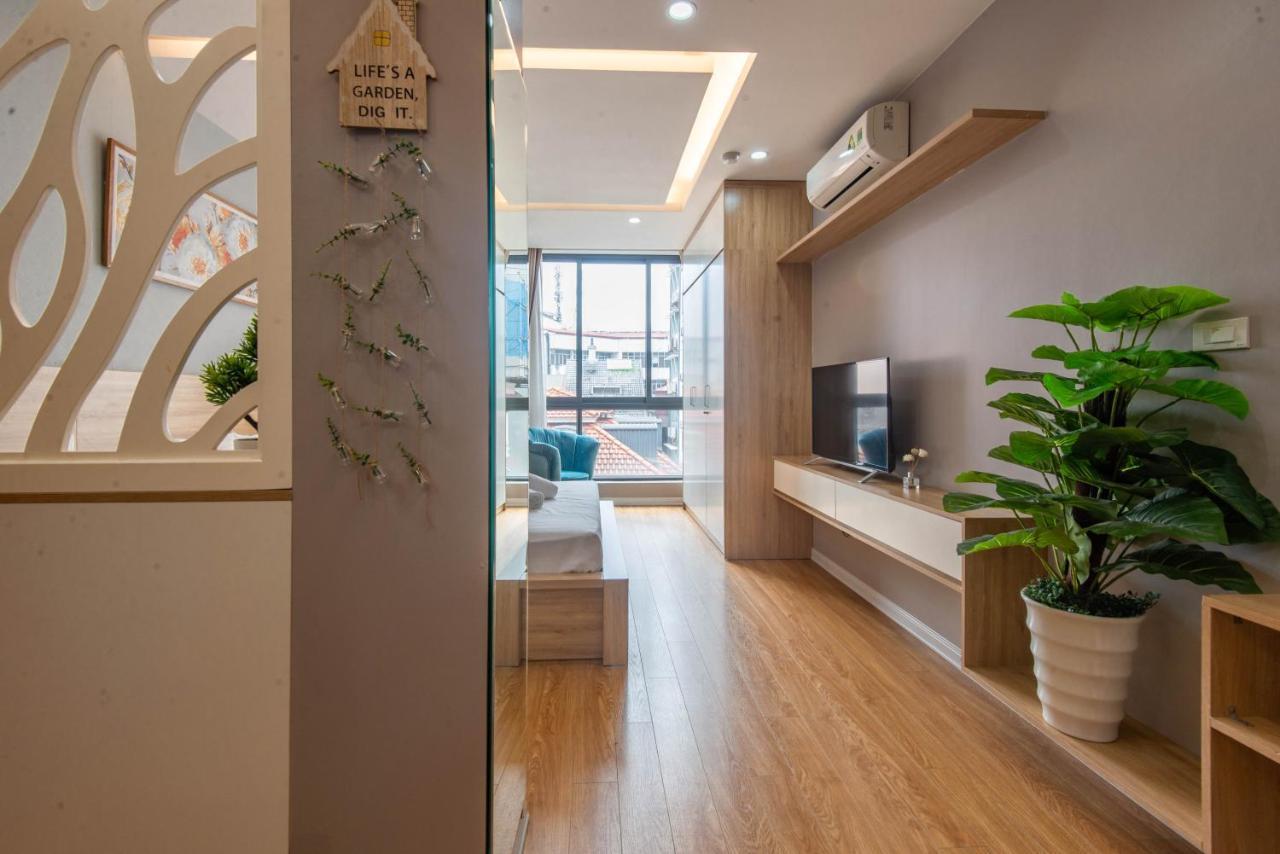 22Housing Hotel & Residence 81 Linh Lang Hanoi Exterior photo