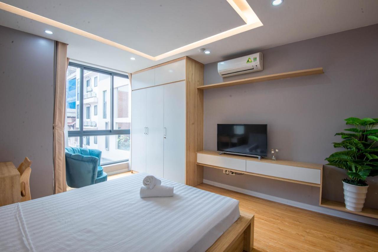 22Housing Hotel & Residence 81 Linh Lang Hanoi Exterior photo