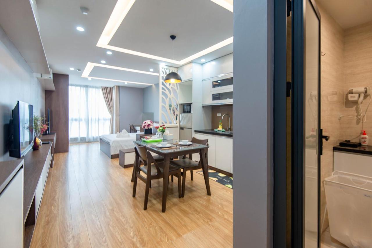 22Housing Hotel & Residence 81 Linh Lang Hanoi Exterior photo